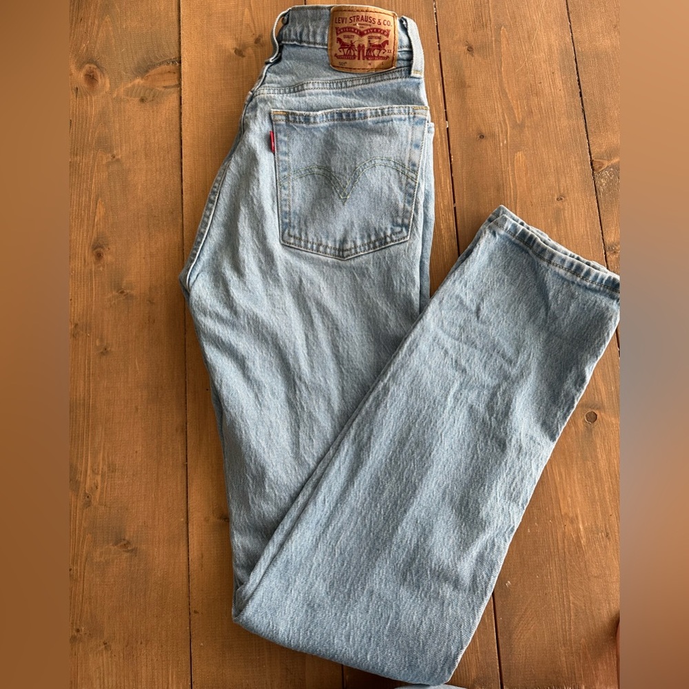 Levi 501 straight jeans